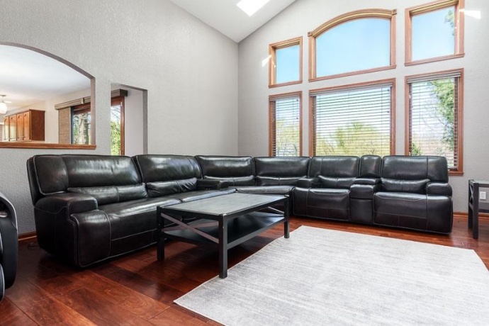 2302 CAIRNWELL, BELVIDERE, Illinois 61008, 4 Bedrooms Bedrooms, ,2 BathroomsBathrooms,House,For Sale,CAIRNWELL,202602219