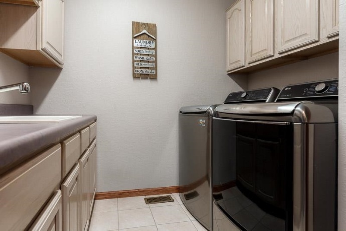 2302 CAIRNWELL, BELVIDERE, Illinois 61008, 4 Bedrooms Bedrooms, ,2 BathroomsBathrooms,House,For Sale,CAIRNWELL,202602219