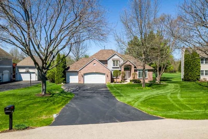 2302 CAIRNWELL, BELVIDERE, Illinois 61008, 4 Bedrooms Bedrooms, ,2 BathroomsBathrooms,House,For Sale,CAIRNWELL,202602219