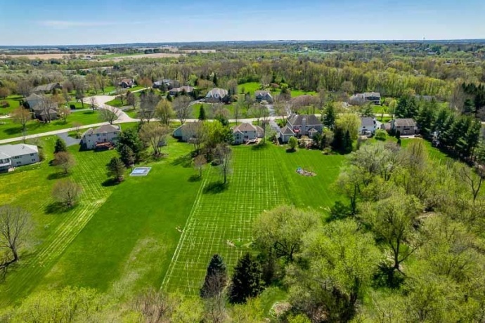 2302 CAIRNWELL, BELVIDERE, Illinois 61008, 4 Bedrooms Bedrooms, ,2 BathroomsBathrooms,House,For Sale,CAIRNWELL,202602219