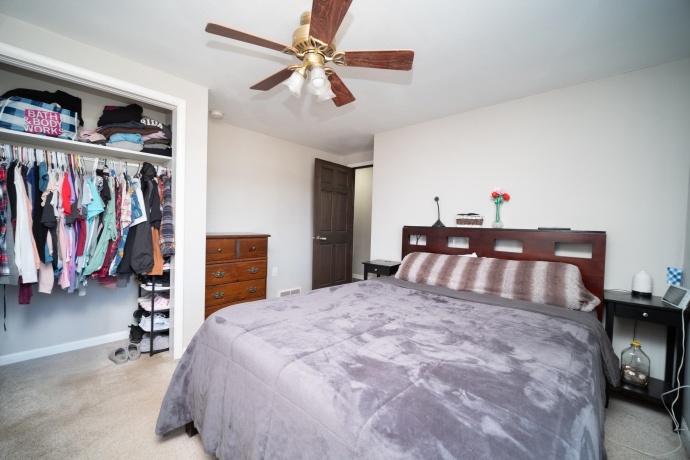 3929 Gleasman, ROCKFORD, Illinois 61101, 2 Bedrooms Bedrooms, ,1 BathroomBathrooms,House,For Sale,Gleasman,202602222