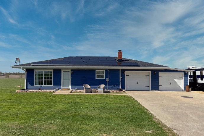 3929 Gleasman, ROCKFORD, Illinois 61101, 2 Bedrooms Bedrooms, ,1 BathroomBathrooms,House,For Sale,Gleasman,202602222