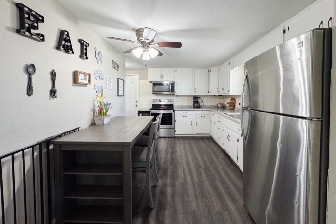 3929 Gleasman, ROCKFORD, Illinois 61101, 2 Bedrooms Bedrooms, ,1 BathroomBathrooms,House,For Sale,Gleasman,202602222