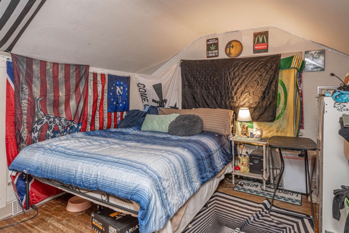 2120 17th, ROCKFORD, Illinois 61104, 4 Bedrooms Bedrooms, ,1 BathroomBathrooms,House,For Sale,17th,202602223