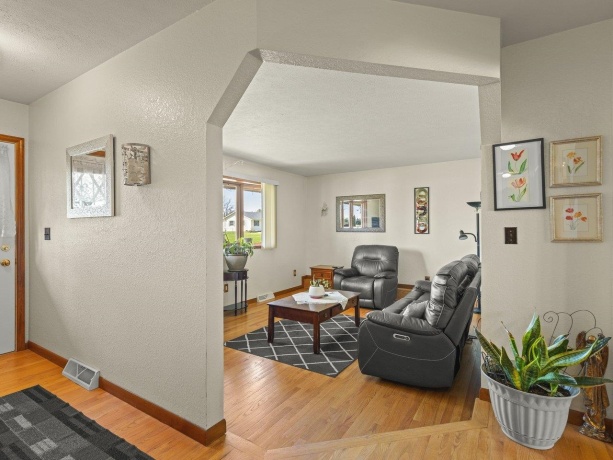 11785 Balsa, ROSCOE, Illinois 61073, 3 Bedrooms Bedrooms, ,2 BathroomsBathrooms,House,For Sale,Balsa,202602225