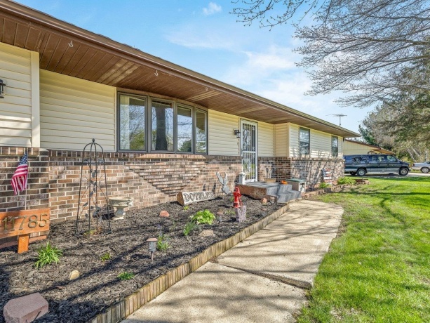 11785 Balsa, ROSCOE, Illinois 61073, 3 Bedrooms Bedrooms, ,2 BathroomsBathrooms,House,For Sale,Balsa,202602225