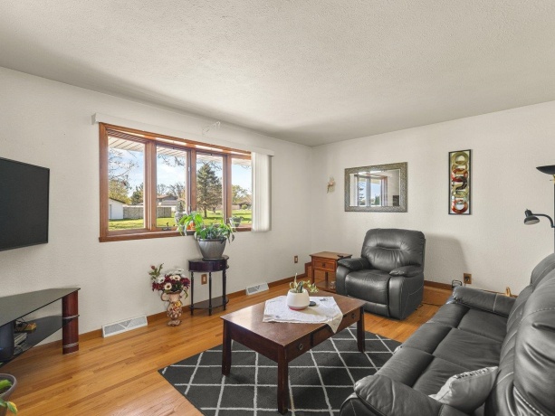 11785 Balsa, ROSCOE, Illinois 61073, 3 Bedrooms Bedrooms, ,2 BathroomsBathrooms,House,For Sale,Balsa,202602225