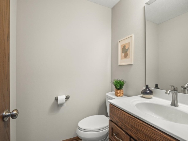 4942 Vail, CALEDONIA, Illinois 61011, 5 Bedrooms Bedrooms, ,3 BathroomsBathrooms,House,For Sale,Vail,202602226