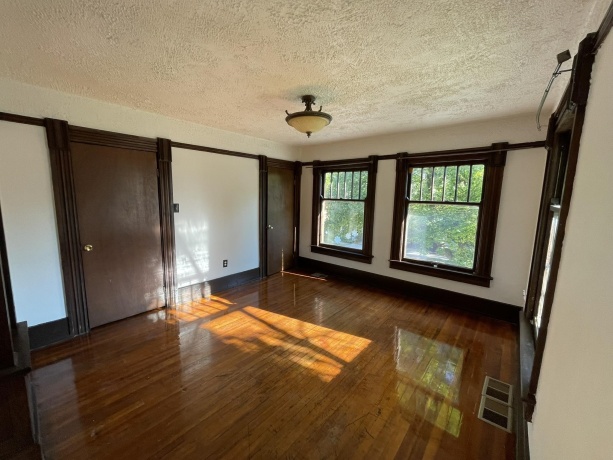 515 GROVE, ROCKFORD, Illinois 61104, ,2 Units,For Sale,GROVE,202602228