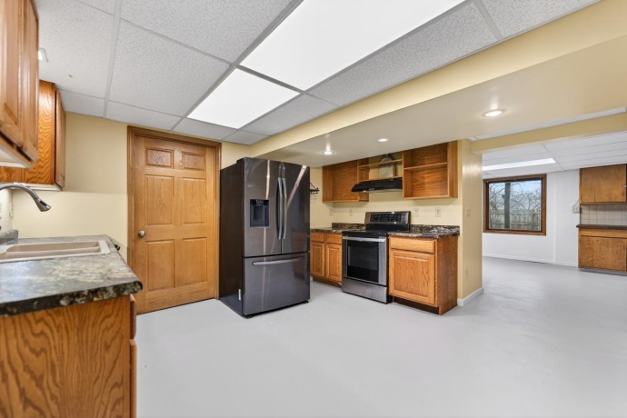 1407 Bolkinwood, FREEPORT, Illinois 61032, 4 Bedrooms Bedrooms, ,3 BathroomsBathrooms,House,For Sale,Bolkinwood,202602232