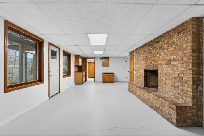 1407 Bolkinwood, FREEPORT, Illinois 61032, 4 Bedrooms Bedrooms, ,3 BathroomsBathrooms,House,For Sale,Bolkinwood,202602232