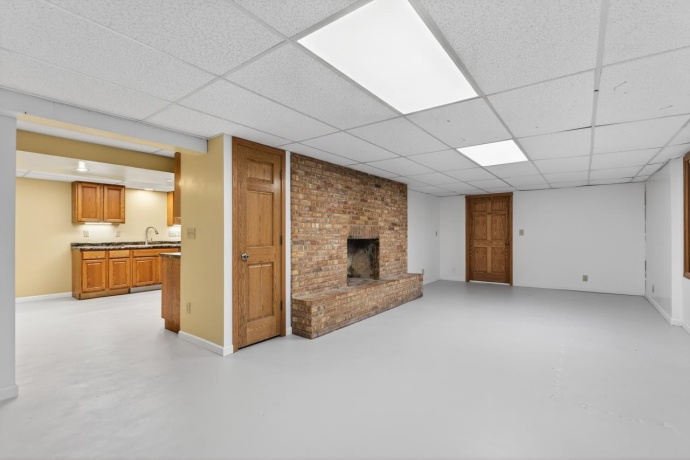 1407 Bolkinwood, FREEPORT, Illinois 61032, 4 Bedrooms Bedrooms, ,3 BathroomsBathrooms,House,For Sale,Bolkinwood,202602232