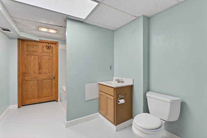 1407 Bolkinwood, FREEPORT, Illinois 61032, 4 Bedrooms Bedrooms, ,3 BathroomsBathrooms,House,For Sale,Bolkinwood,202602232