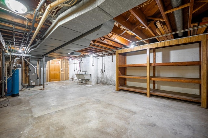 1407 Bolkinwood, FREEPORT, Illinois 61032, 4 Bedrooms Bedrooms, ,3 BathroomsBathrooms,House,For Sale,Bolkinwood,202602232