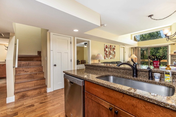 C9 Long Bay Point, GALENA, Illinois 61036, 2 Bedrooms Bedrooms, ,2 BathroomsBathrooms,Condominium,For Sale,Long Bay Point,202602234