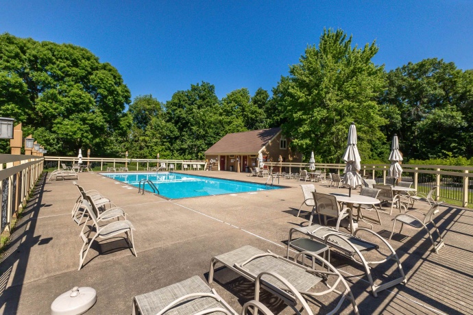 C9 Long Bay Point, GALENA, Illinois 61036, 2 Bedrooms Bedrooms, ,2 BathroomsBathrooms,Condominium,For Sale,Long Bay Point,202602234