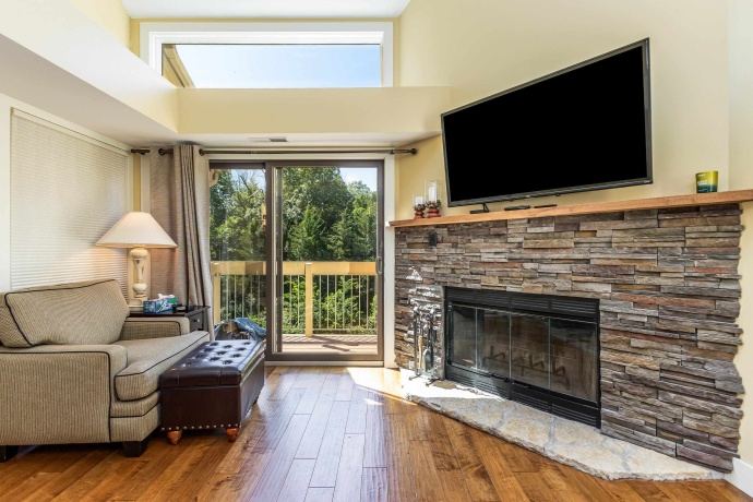 C9 Long Bay Point, GALENA, Illinois 61036, 2 Bedrooms Bedrooms, ,2 BathroomsBathrooms,Condominium,For Sale,Long Bay Point,202602234