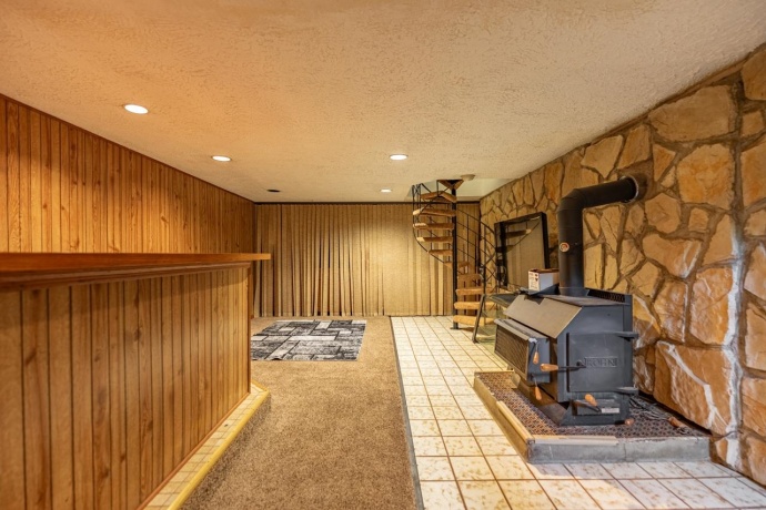 4132-4134 Crosby, ROCKFORD, Illinois 61107, ,2 Units,For Sale,Crosby,202602236