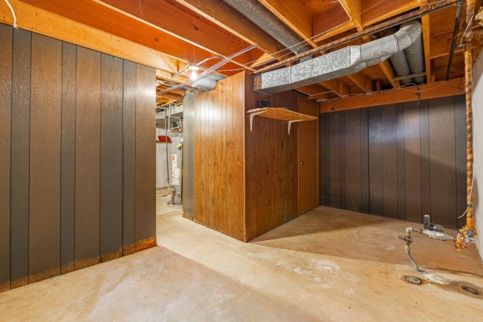 4132-4134 Crosby, ROCKFORD, Illinois 61107, ,2 Units,For Sale,Crosby,202602236