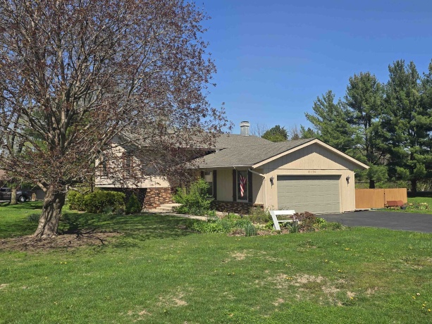 6174 Carlsburg, ROCKFORD, Illinois 61109, 4 Bedrooms Bedrooms, ,2 BathroomsBathrooms,House,For Sale,Carlsburg,202602237