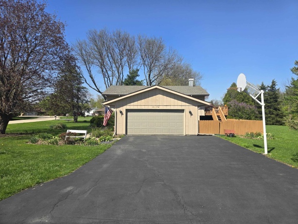 6174 Carlsburg, ROCKFORD, Illinois 61109, 4 Bedrooms Bedrooms, ,2 BathroomsBathrooms,House,For Sale,Carlsburg,202602237