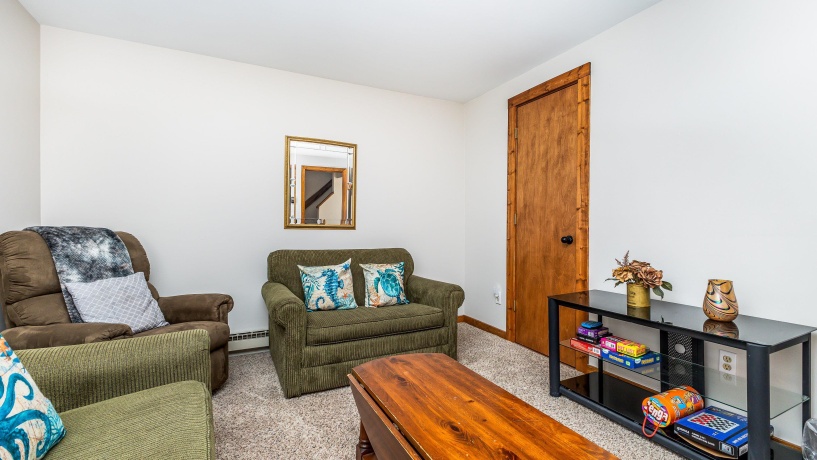 106 Plum Cove, GALENA, Illinois 61036, 2 Bedrooms Bedrooms, ,2 BathroomsBathrooms,Condominium,For Sale,Plum Cove,202602239