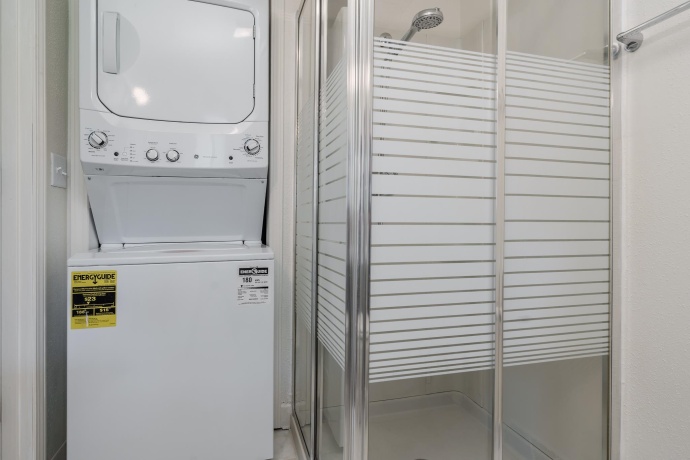 4701 Linview, ROCKFORD, Illinois 61109, 3 Bedrooms Bedrooms, ,2 BathroomsBathrooms,House,For Sale,Linview,202602241