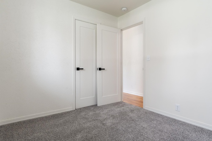 4701 Linview, ROCKFORD, Illinois 61109, 3 Bedrooms Bedrooms, ,2 BathroomsBathrooms,House,For Sale,Linview,202602241