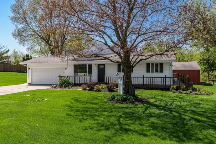 4701 Linview, ROCKFORD, Illinois 61109, 3 Bedrooms Bedrooms, ,2 BathroomsBathrooms,House,For Sale,Linview,202602241