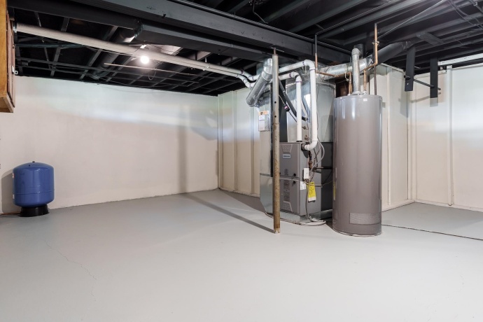 4701 Linview, ROCKFORD, Illinois 61109, 3 Bedrooms Bedrooms, ,2 BathroomsBathrooms,House,For Sale,Linview,202602241