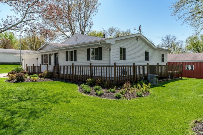 4701 Linview, ROCKFORD, Illinois 61109, 3 Bedrooms Bedrooms, ,2 BathroomsBathrooms,House,For Sale,Linview,202602241