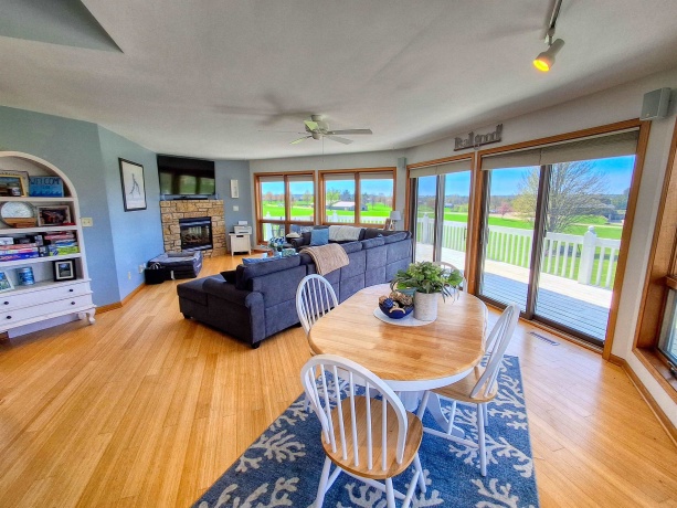 31-6 Medinah, LAKE CARROLL, Illinois 61046, 3 Bedrooms Bedrooms, ,3 BathroomsBathrooms,House,For Sale,Medinah,202602242