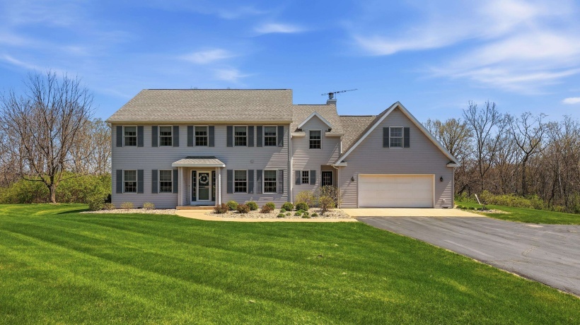 1967 Cross, GALENA, Illinois 61036, 4 Bedrooms Bedrooms, ,2 BathroomsBathrooms,House,For Sale,Cross,202602244