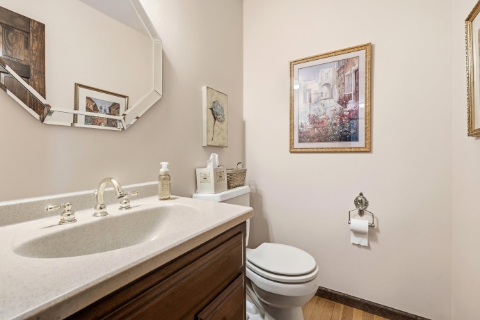 1967 Cross, GALENA, Illinois 61036, 4 Bedrooms Bedrooms, ,2 BathroomsBathrooms,House,For Sale,Cross,202602244