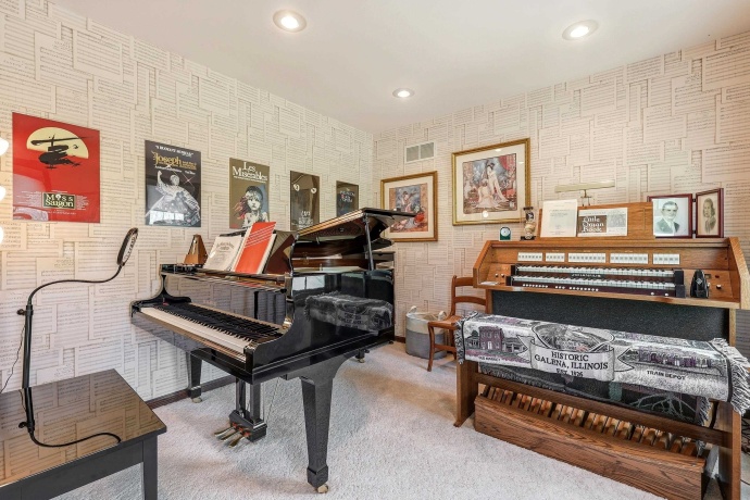 1967 Cross, GALENA, Illinois 61036, 4 Bedrooms Bedrooms, ,2 BathroomsBathrooms,House,For Sale,Cross,202602244