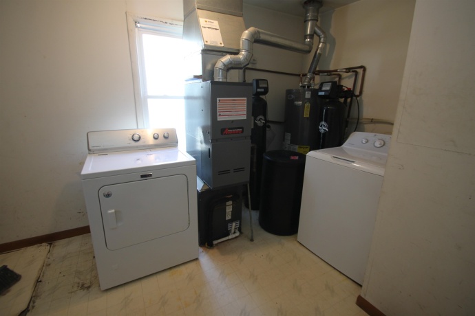 1424 Day, ROCKFORD, Illinois 61101, 2 Bedrooms Bedrooms, ,1 BathroomBathrooms,House,For Sale,Day,202602248