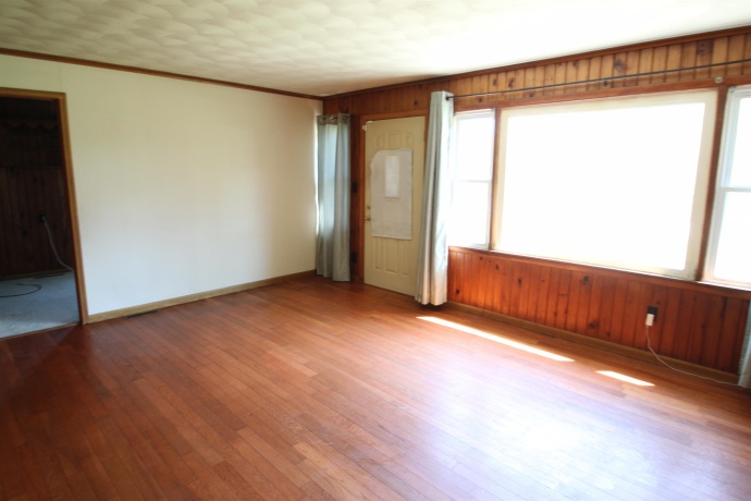 1424 Day, ROCKFORD, Illinois 61101, 2 Bedrooms Bedrooms, ,1 BathroomBathrooms,House,For Sale,Day,202602248