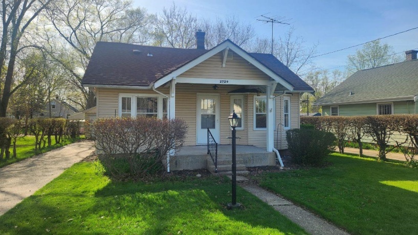 2729 Horton, ROCKFORD, Illinois 61109, 2 Bedrooms Bedrooms, ,1 BathroomBathrooms,House,For Sale,Horton,202602249