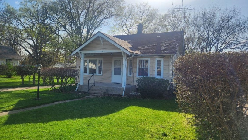 2729 Horton, ROCKFORD, Illinois 61109, 2 Bedrooms Bedrooms, ,1 BathroomBathrooms,House,For Sale,Horton,202602249