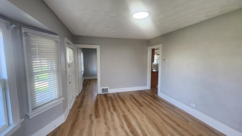 2729 Horton, ROCKFORD, Illinois 61109, 2 Bedrooms Bedrooms, ,1 BathroomBathrooms,House,For Sale,Horton,202602249