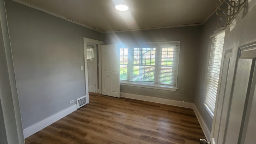 2729 Horton, ROCKFORD, Illinois 61109, 2 Bedrooms Bedrooms, ,1 BathroomBathrooms,House,For Sale,Horton,202602249