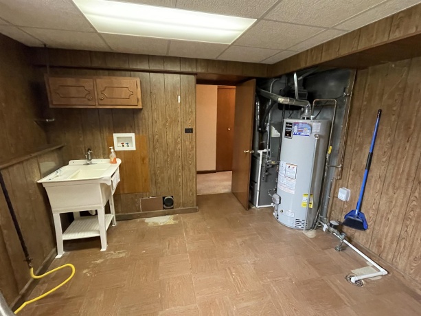 900 Georgean, SCHAUMBURG, Illinois 60193, 4 Bedrooms Bedrooms, ,2 BathroomsBathrooms,House,For Sale,Georgean,202601886