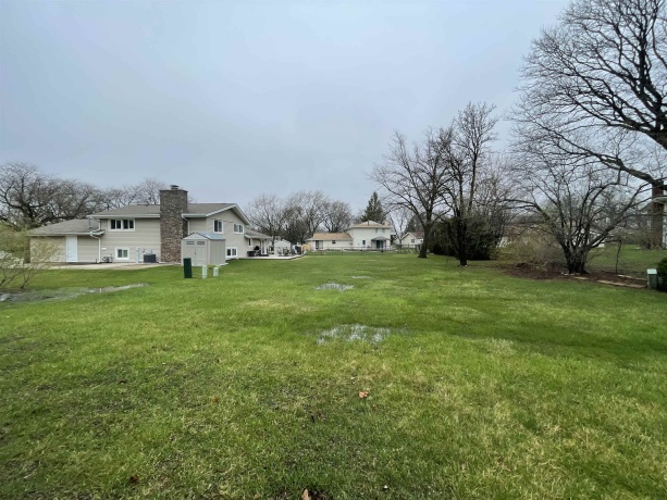 900 Georgean, SCHAUMBURG, Illinois 60193, 4 Bedrooms Bedrooms, ,2 BathroomsBathrooms,House,For Sale,Georgean,202601886