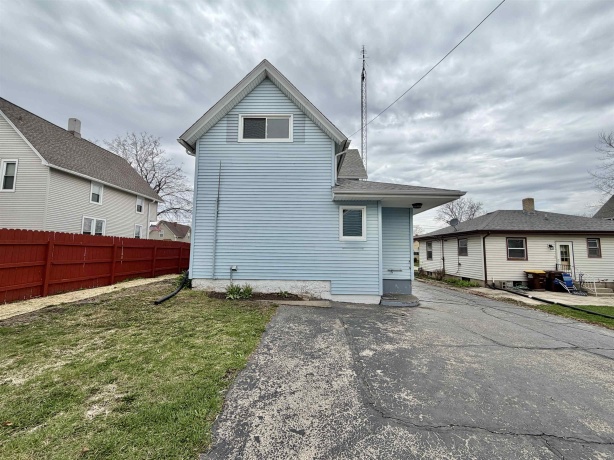 1014 Caswell, BELVIDERE, Illinois 61008, 4 Bedrooms Bedrooms, ,1 BathroomBathrooms,House,For Sale,Caswell,202602096