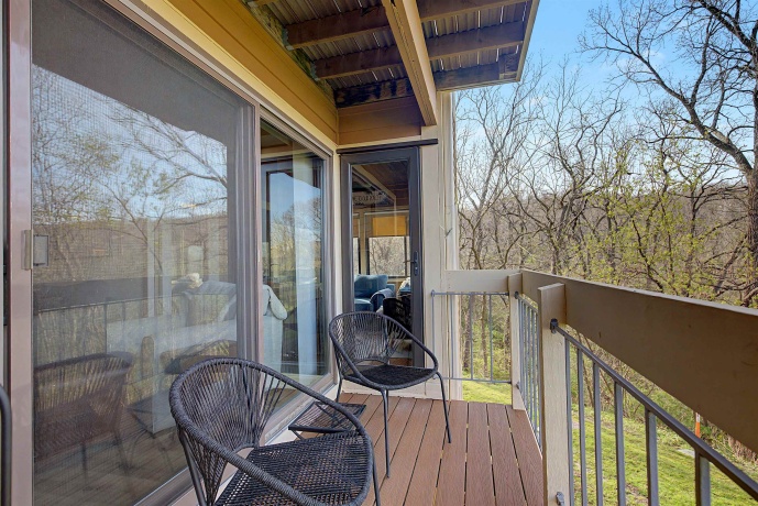 LB11 Long Bay Point, GALENA, Illinois 61036, 1 Bedroom Bedrooms, ,1 BathroomBathrooms,Condominium,For Sale,Long Bay Point,202602252