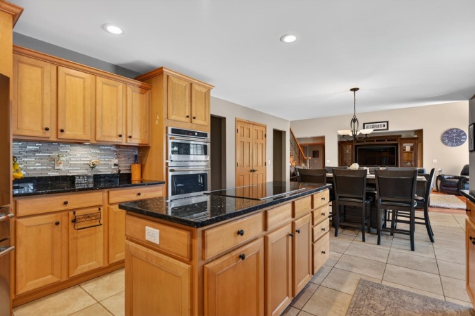 1354 University, ROCKFORD, Illinois 61107, 4 Bedrooms Bedrooms, ,3 BathroomsBathrooms,House,For Sale,University,202602253