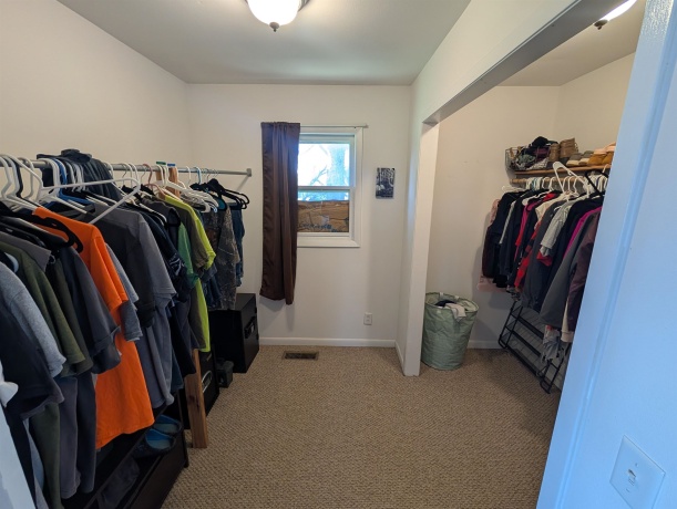 14414 Washington, DURAND, Illinois 61024, 3 Bedrooms Bedrooms, ,2 BathroomsBathrooms,House,For Sale,Washington,202602255