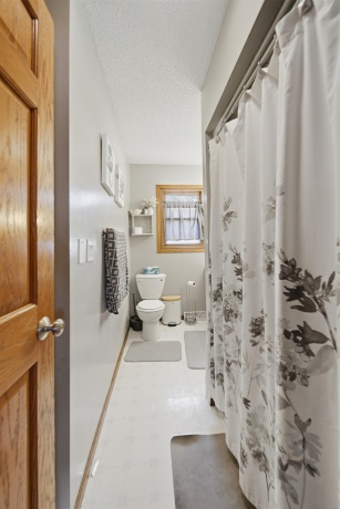 2086 Grand Detour, DIXON, Illinois 61021, 5 Bedrooms Bedrooms, ,3 BathroomsBathrooms,House,For Sale,Grand Detour,202602256