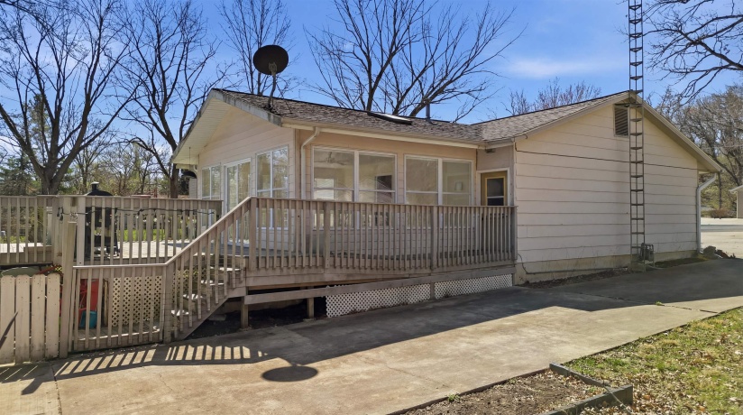 2086 Grand Detour, DIXON, Illinois 61021, 5 Bedrooms Bedrooms, ,3 BathroomsBathrooms,House,For Sale,Grand Detour,202602256