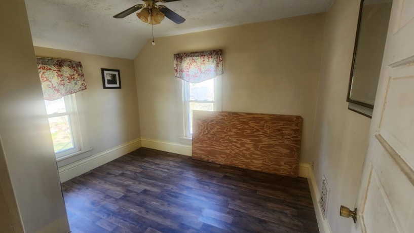 216 Chippewa, DWIGHT, Illinois 60420, 3 Bedrooms Bedrooms, ,1 BathroomBathrooms,House,For Sale,Chippewa,202602257